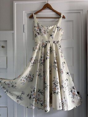 Club London Lemon Floral Bouquet Print Square-Neck Midi Dress Size - 8 (USA)